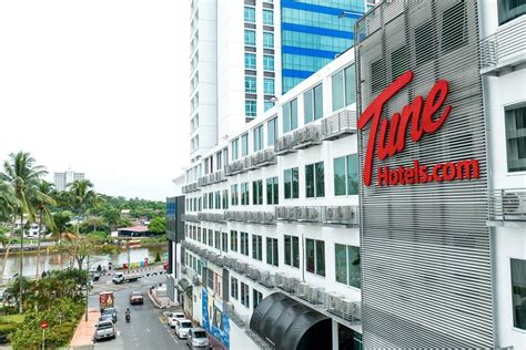 agoda waterfront hotel|The Waterfront Hotel, Kuching .